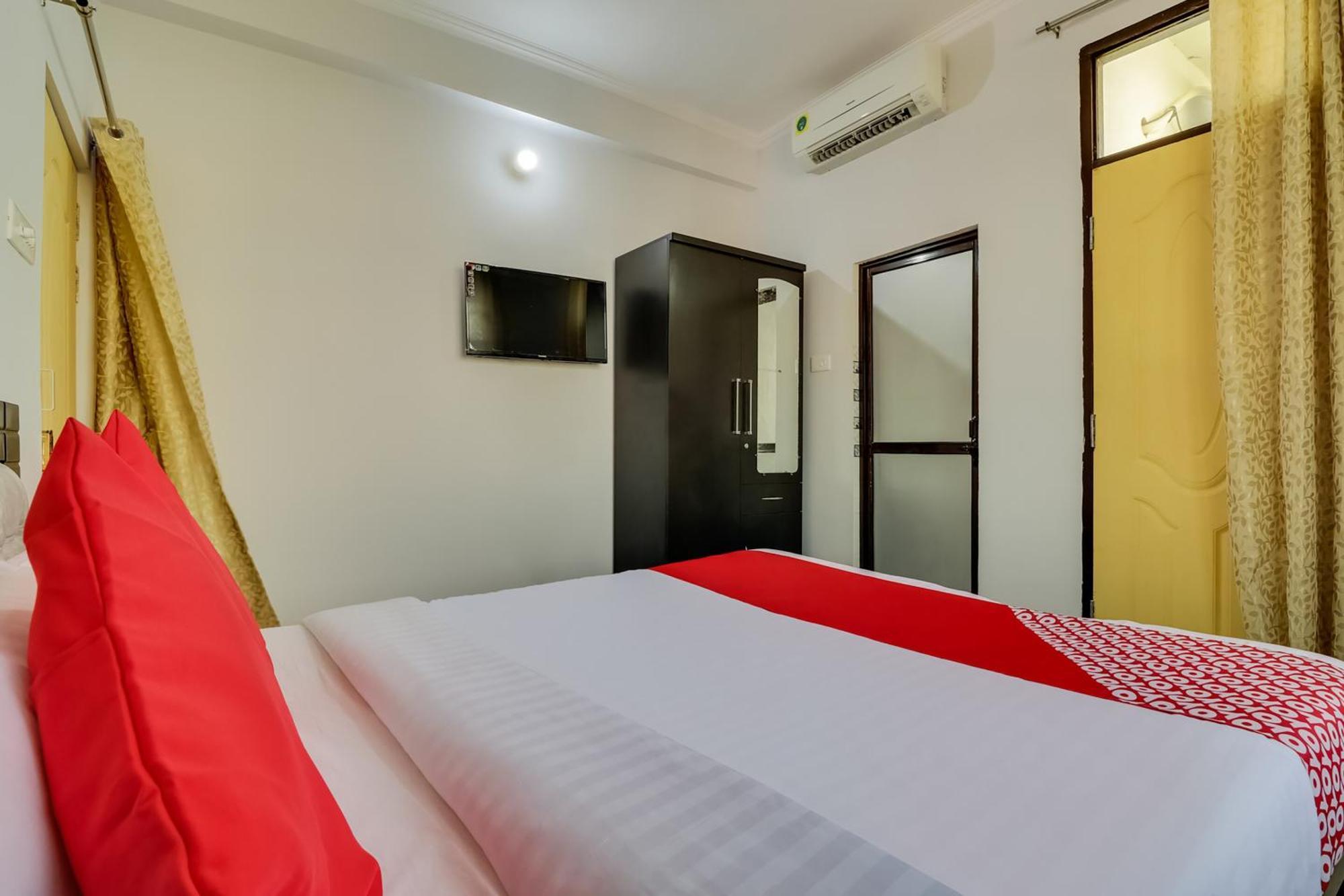 Hotel O Vgs Chinhat Extérieur photo