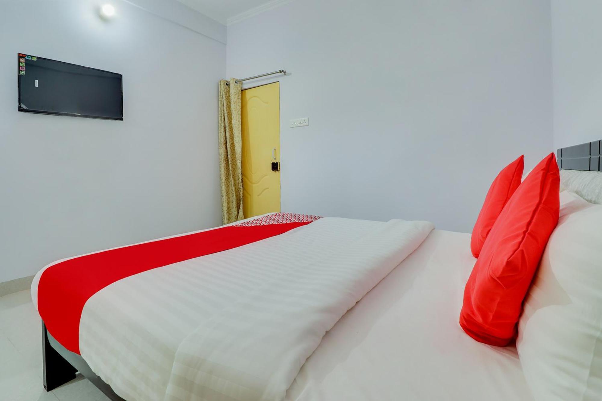 Hotel O Vgs Chinhat Extérieur photo