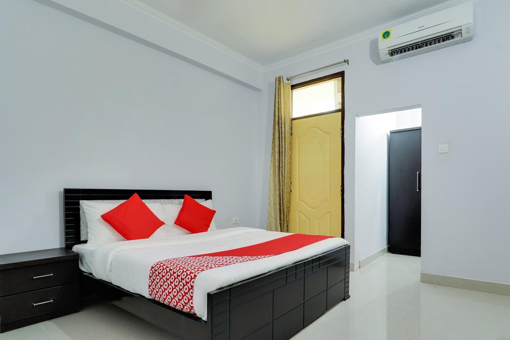 Hotel O Vgs Chinhat Extérieur photo