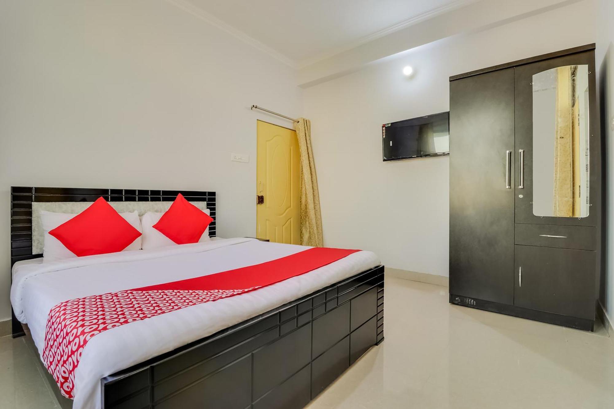 Hotel O Vgs Chinhat Extérieur photo